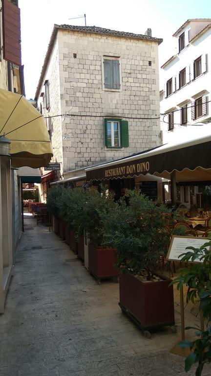 Apartment Fabijanko Oldtown Trogir Extérieur photo