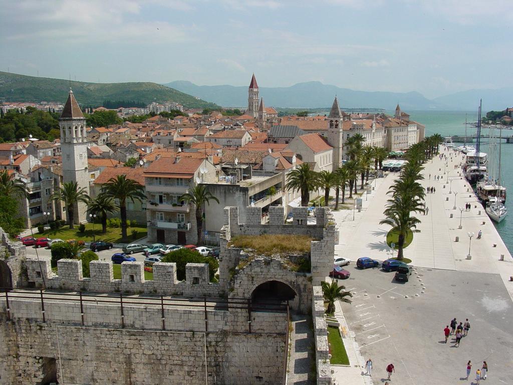 Apartment Fabijanko Oldtown Trogir Extérieur photo