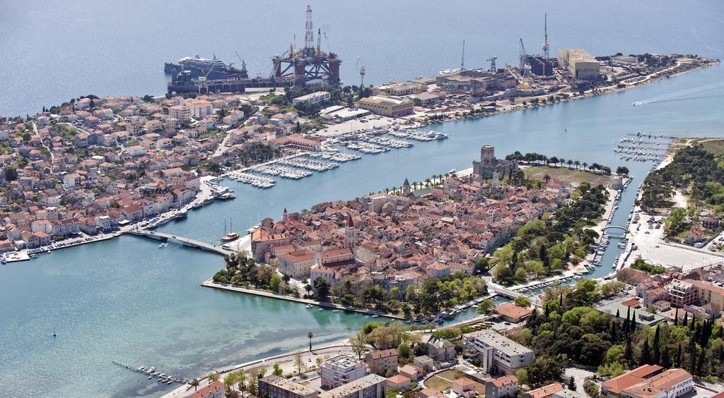 Apartment Fabijanko Oldtown Trogir Extérieur photo