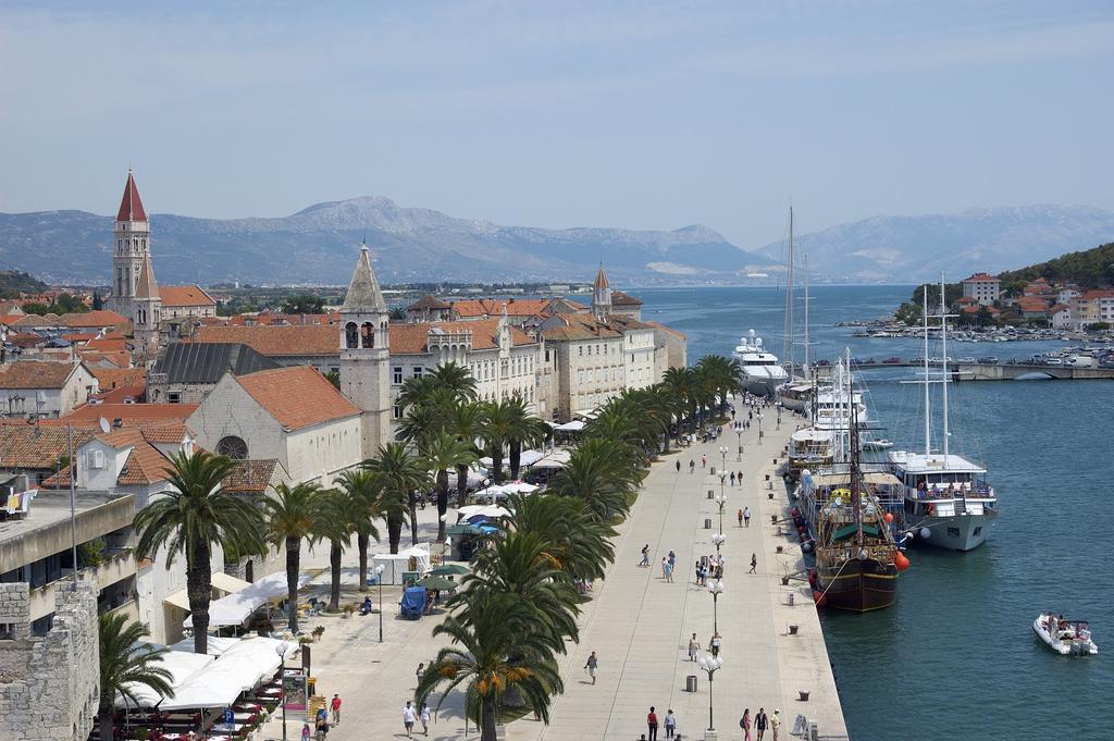 Apartment Fabijanko Oldtown Trogir Extérieur photo